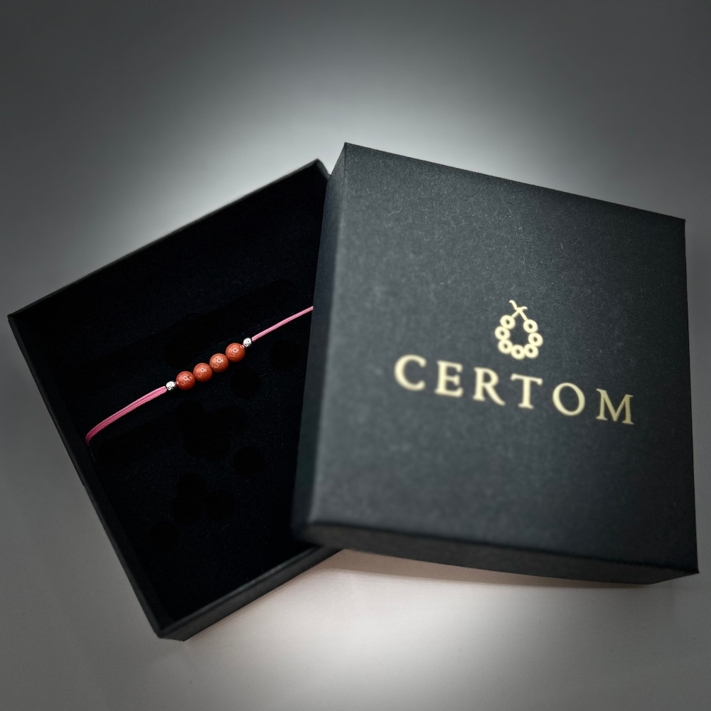 Provázkový náramek s jaspisem červeným v dárkové krabičce